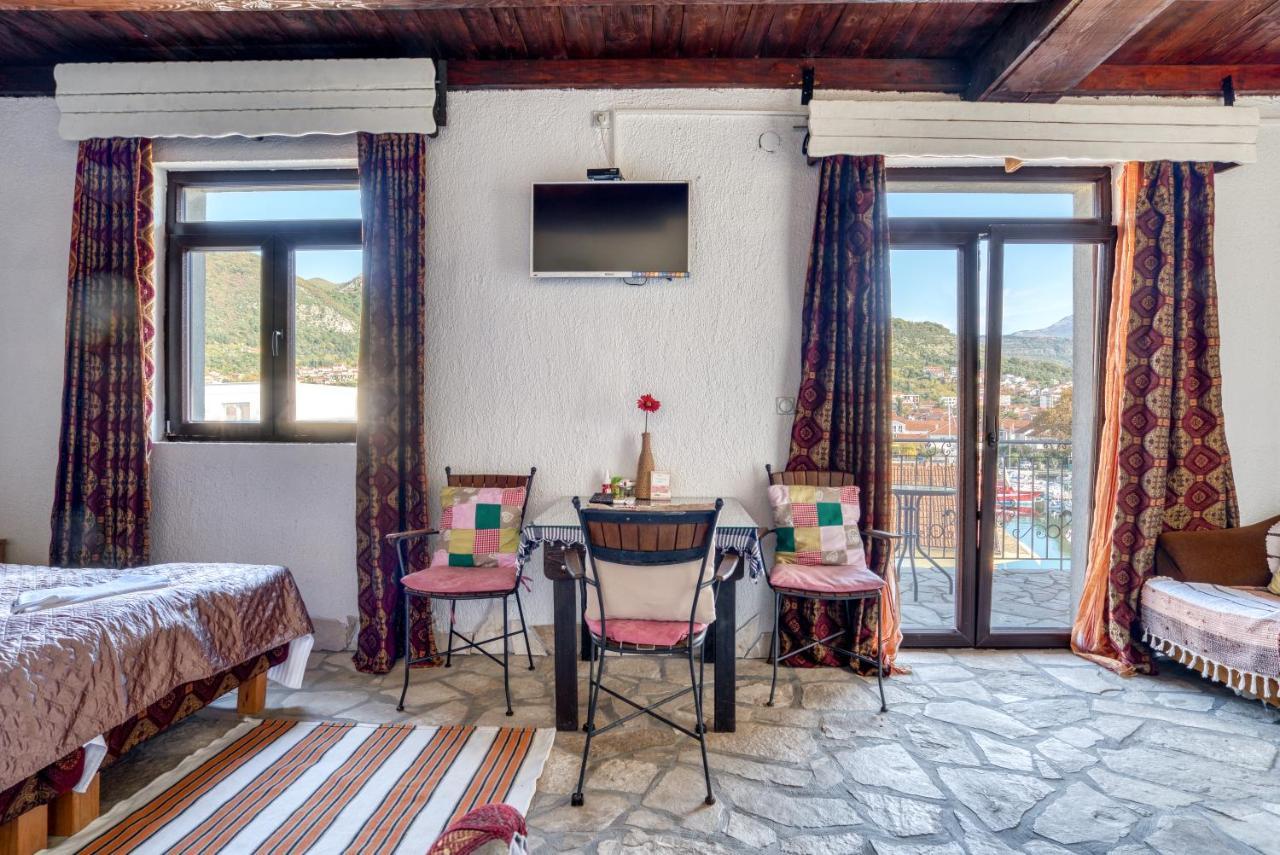 Tivat Star Hotel Exterior foto