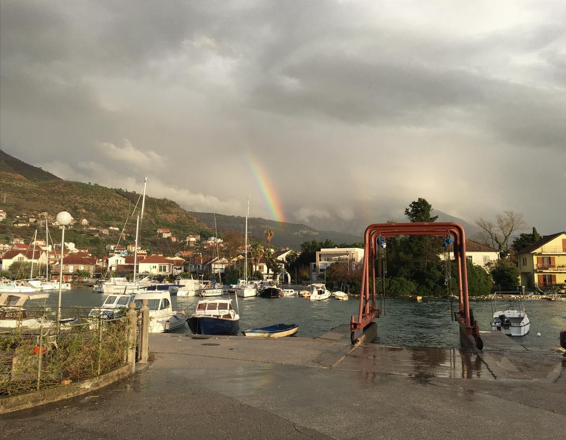 Tivat Star Hotel Exterior foto