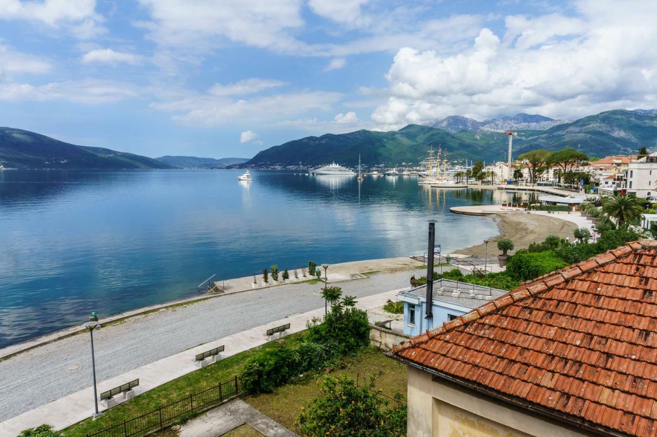 Tivat Star Hotel Exterior foto